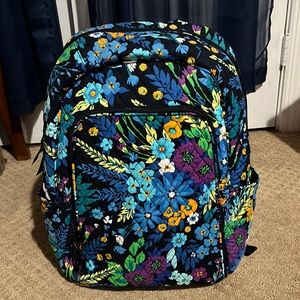 EUC Beautiful Vera Bradley back pack